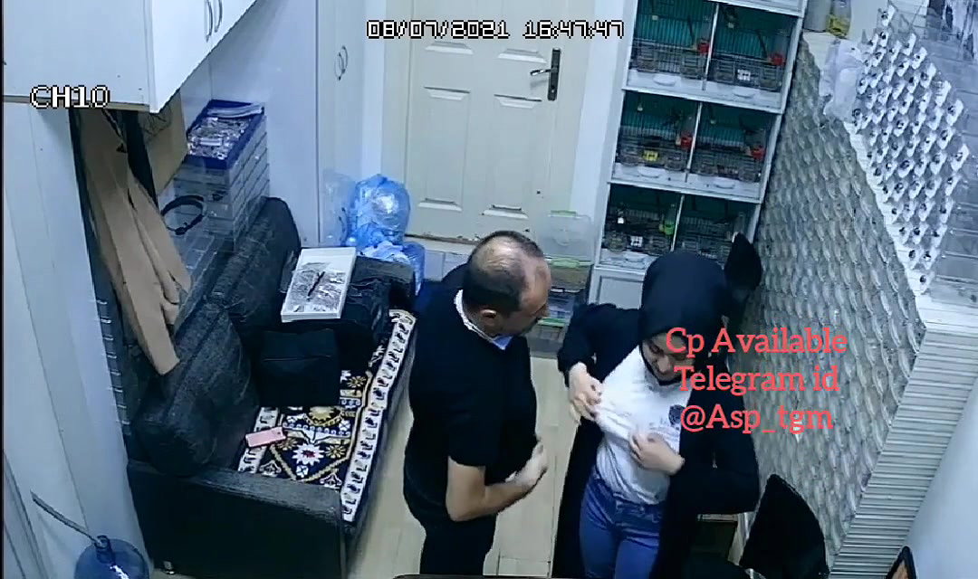 Lab Assistant Caught on Cctv with Boss Sucking Boobs and Blowjob Cumshot