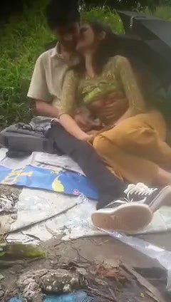 park hj and boob pressing