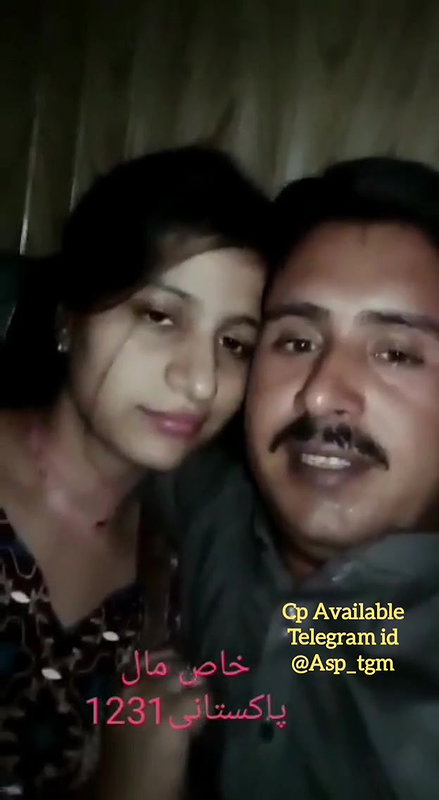 Khas Maal Pakistani Kissing