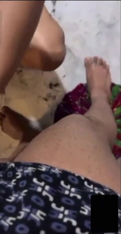 Sexy wife sucking dick