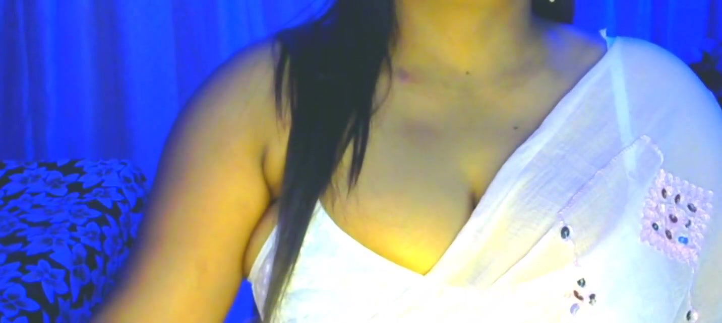 Hot desi sexy girl jaanebaharji fun in cam. White bra big boobs verry hot.
