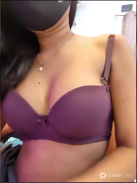 Stripchat yhona darling