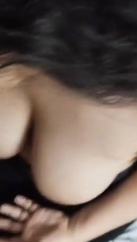 sexiest Instagram girl nude boobs show with blowjob