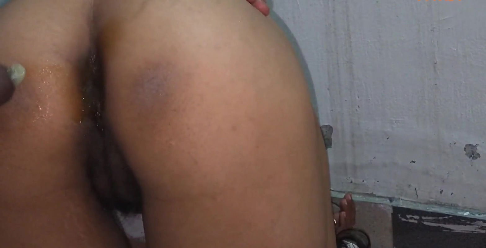 Indian hot bhabhi ki Raat ko meri Gand fad diya