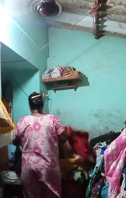 Tamil Wife Secret Nude Capture