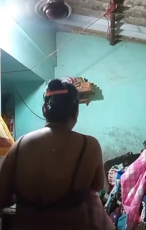 Tamil Wife Secret Nude Capture