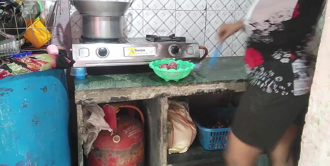 Indian step father-in-law fucks daughter-in-law while cooking part 2