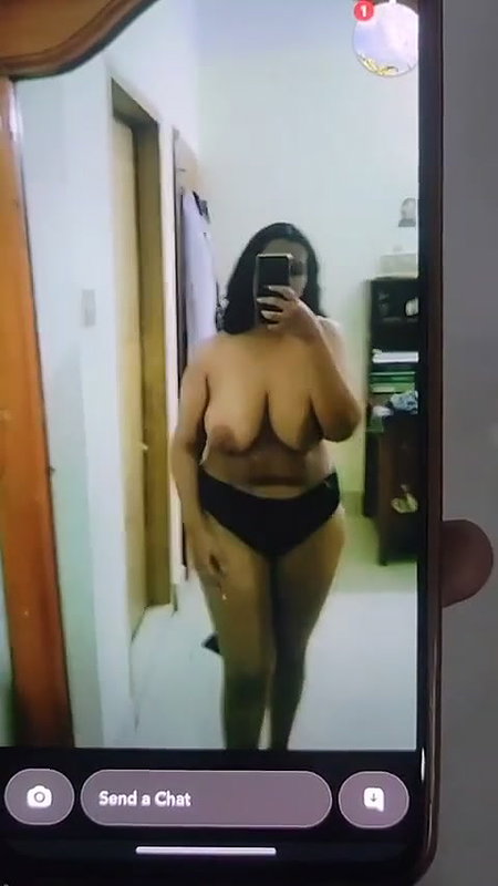 Tanker Bengali Girl Showing For Boyfriend