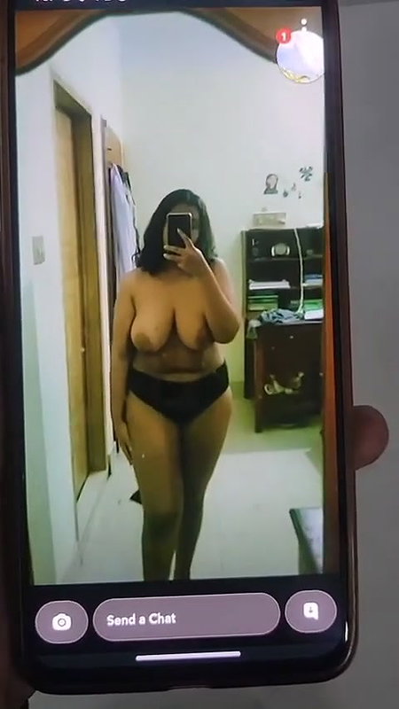 Tanker Bengali Girl Showing For Boyfriend