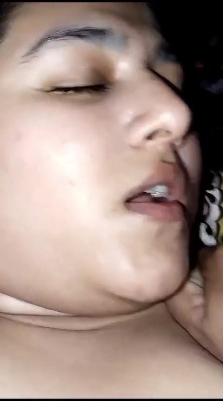 chubby bhabhi Paki sex affair with secret lover