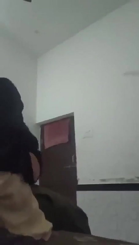 Pakistani girl shaved pussy fucking new sex mms