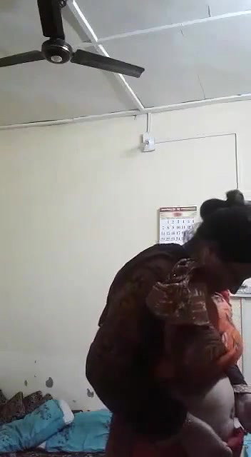 mature aunty hottest sex with shopkeeper FSI xxx