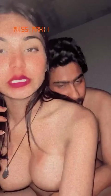 girlfriend hot romance with lover Indian village xxx