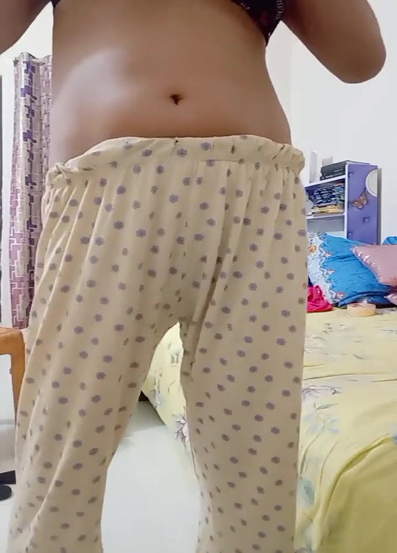 Neighbor Aunty’s Hot Scandal