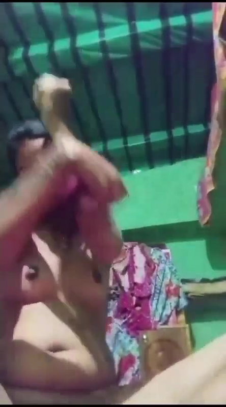 girlfriend small boobs sucking by boyfriend