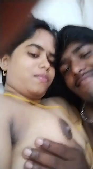 newly married cute wife boob sucking Tamil sex MMS