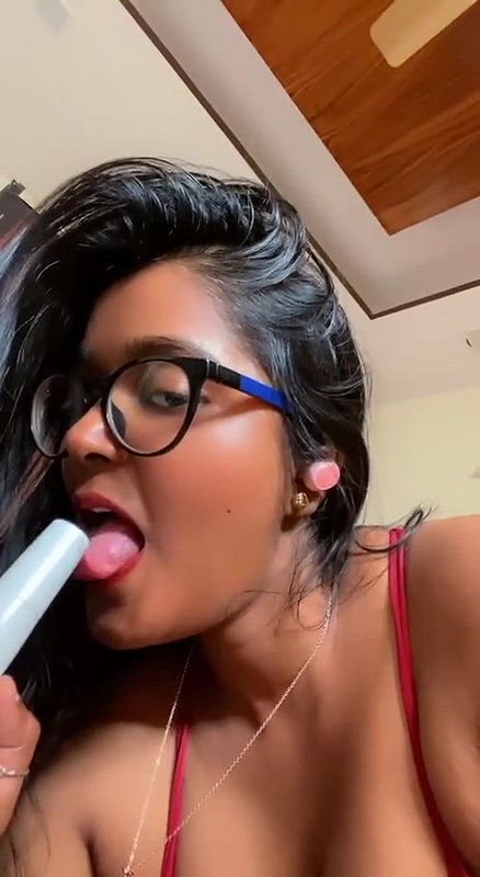 Indian girl areola slip nude pics and roleplay clip