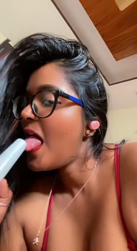 Indian girl areola slip nude pics and roleplay clip