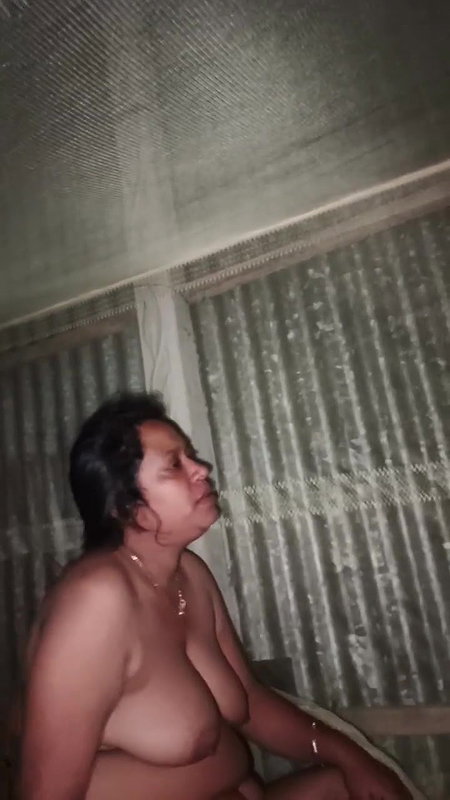 hairy uncle dick sucking by horny aunty in nude