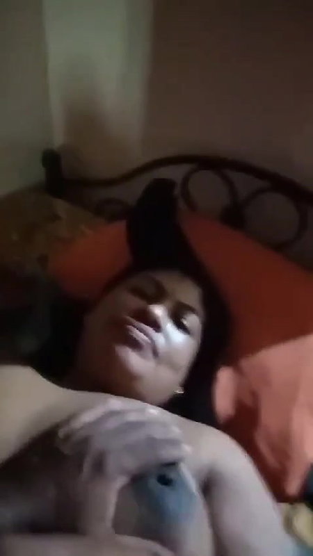 mature mallu aunty boob press and black pussy fuck