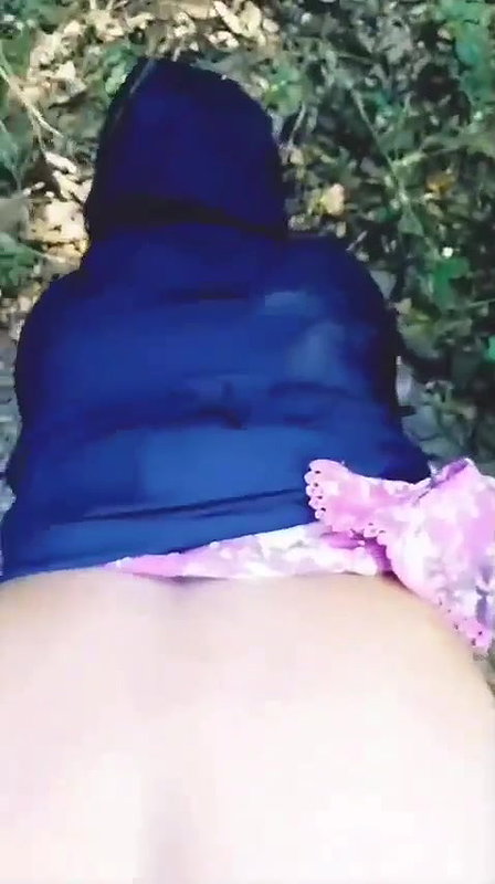 Cheater Milf Sucking Lover Dick Outdoor Fucking In Pussy