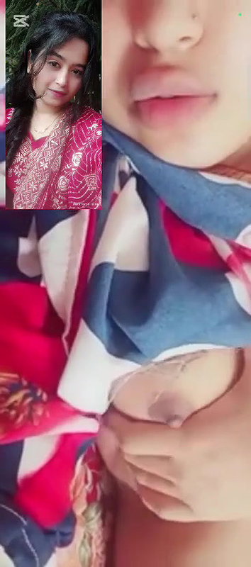 Chubby Girlfriend Showing Fingering On Video Call