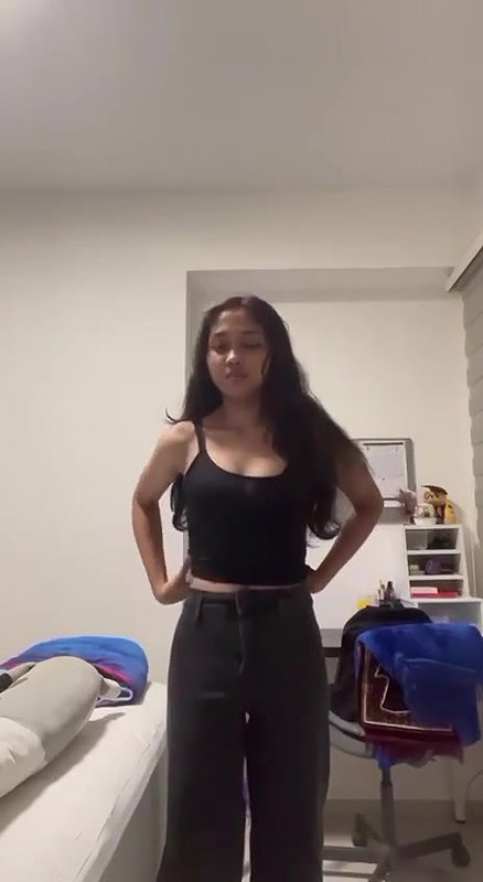 5 6235508428857413472