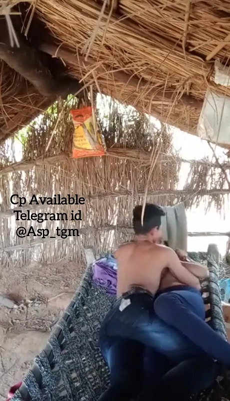 Khet Wale Room Me Girlfriend Ko Choda