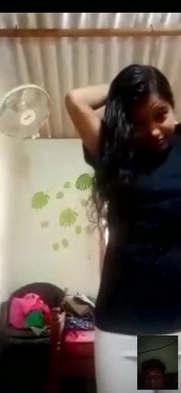 boob show