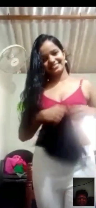 boob show