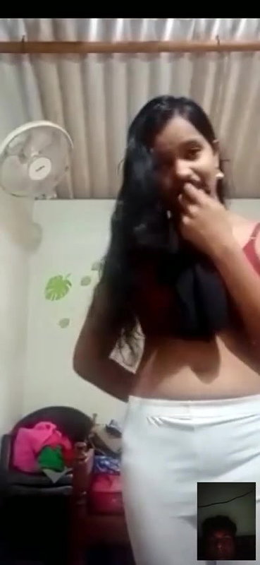 boob show