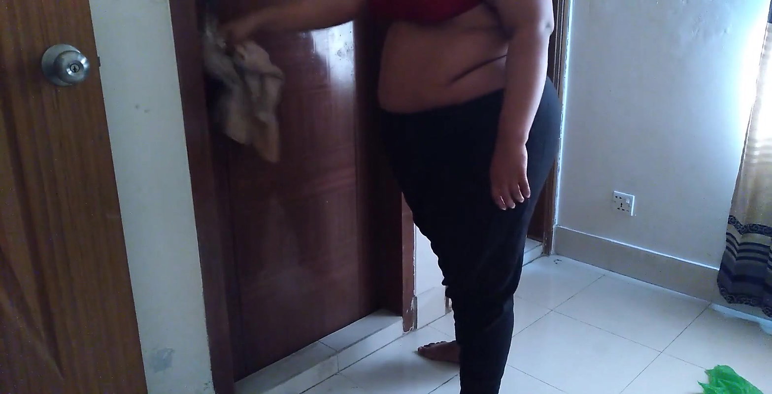 Sexy Maid ko Mast Chudai Malik ka Beta (Big tits Gujarati sexy maid fucked by owner while cleaning house) Huge Ass Fuck