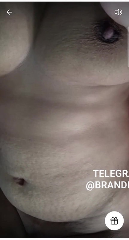 tango girl Rani 4U nude show