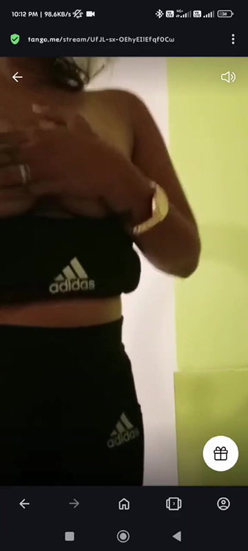 tango girl Chittyyyy boob dikhayi