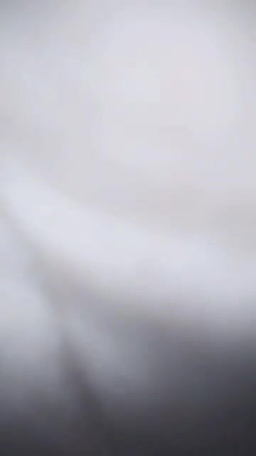 ladki ne chuche dikhayi