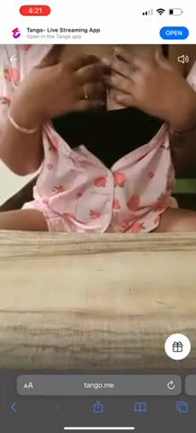 tango girl chittyyyyy boob dikhayi