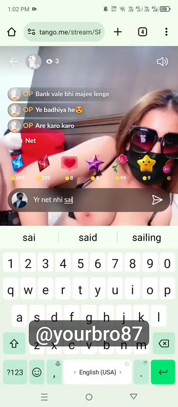 tango girl Mirha pussy rubbing