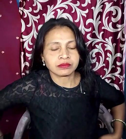 Village aunty boobs massage