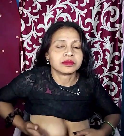 Village aunty boobs massage