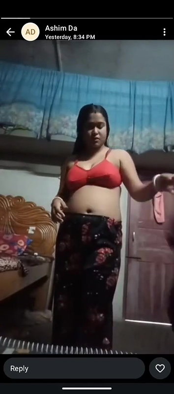 Indian Girl Showing pussy