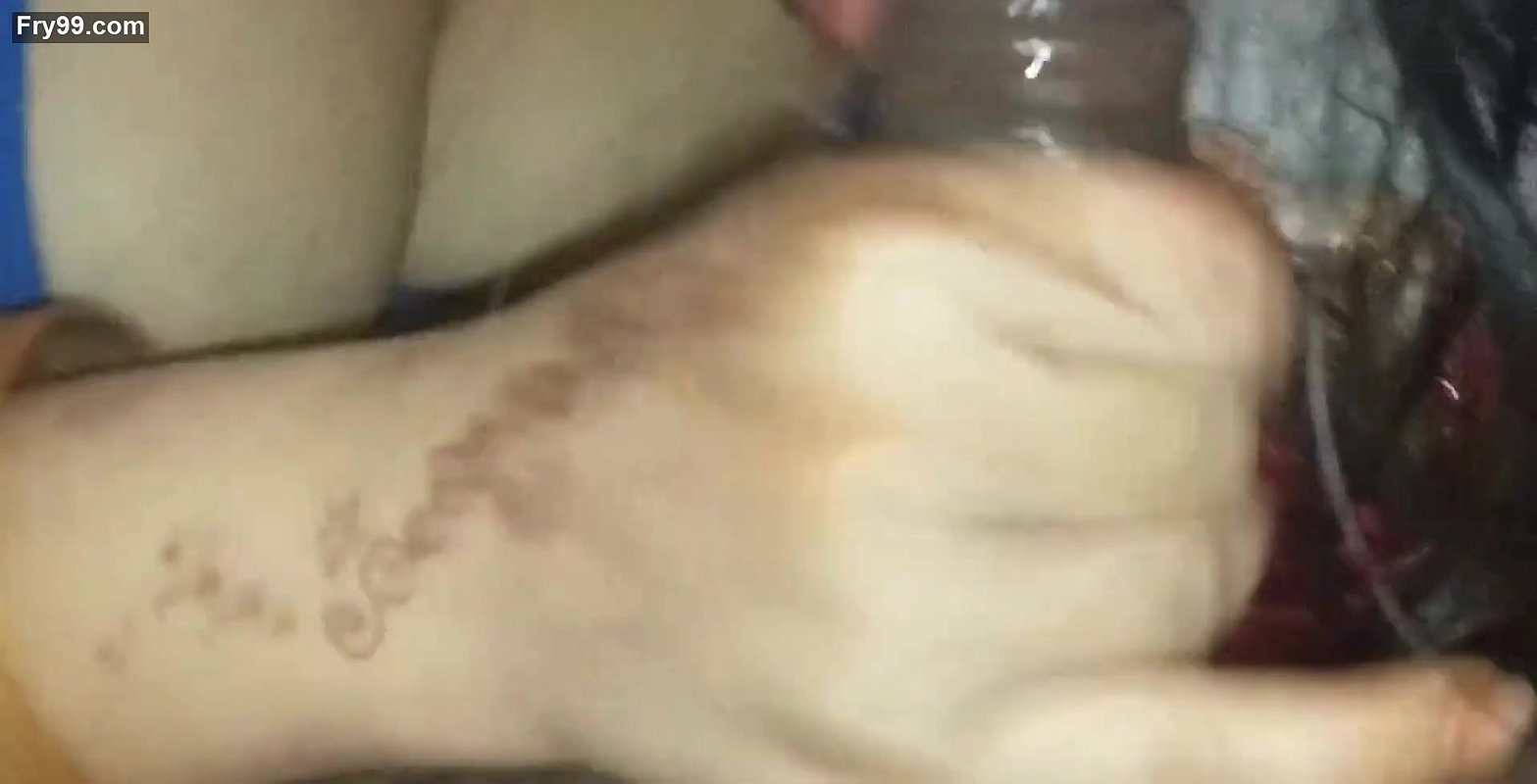 Tamil girl Hot Sucking cock boyfriend – cum in mouth real indian homemade Part2(Hindi Audio)