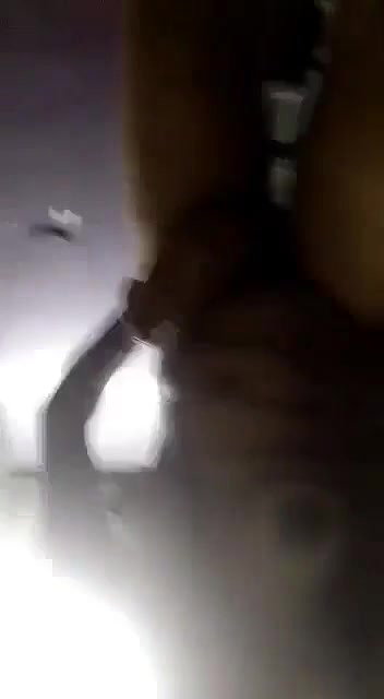 slim Bengali Boudi nude pics and viral videos
