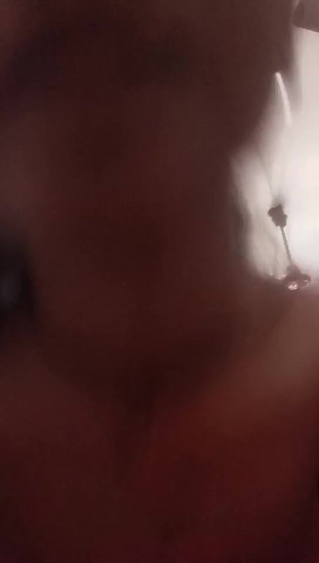 virgin GF boobs show selfie video shared online
