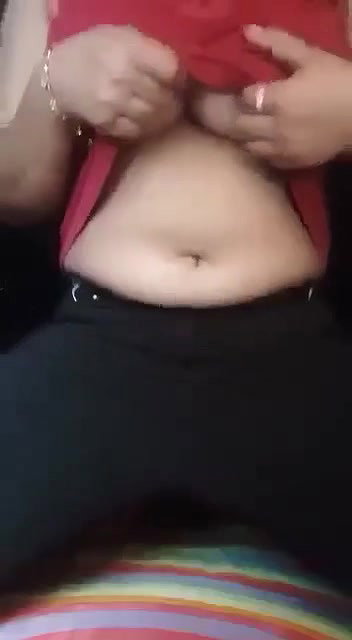 busty Indian bhabhi topless playing with big boobs