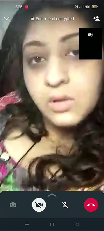 Pakistani girlfriend WhatsApp video call big boobs