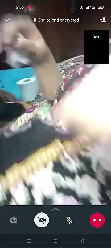 Pakistani girlfriend WhatsApp video call big boobs