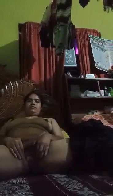 divorced bhabhi naked Indian fingering in horniness