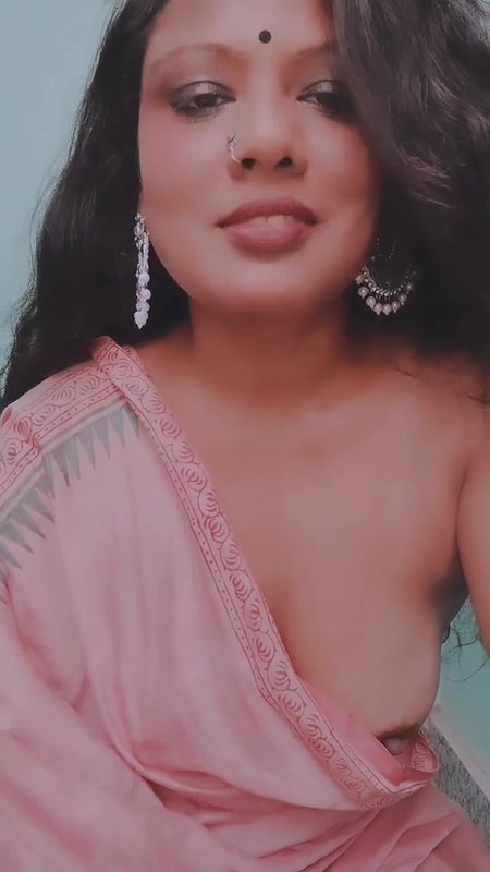 Desi horny girl nude pics and viral FSI sex videos