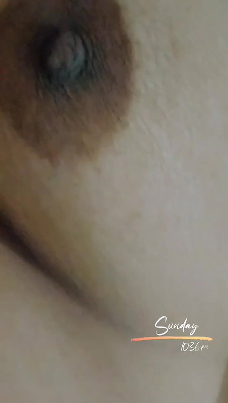 Indian girl in glasses nude photos and viral MMS