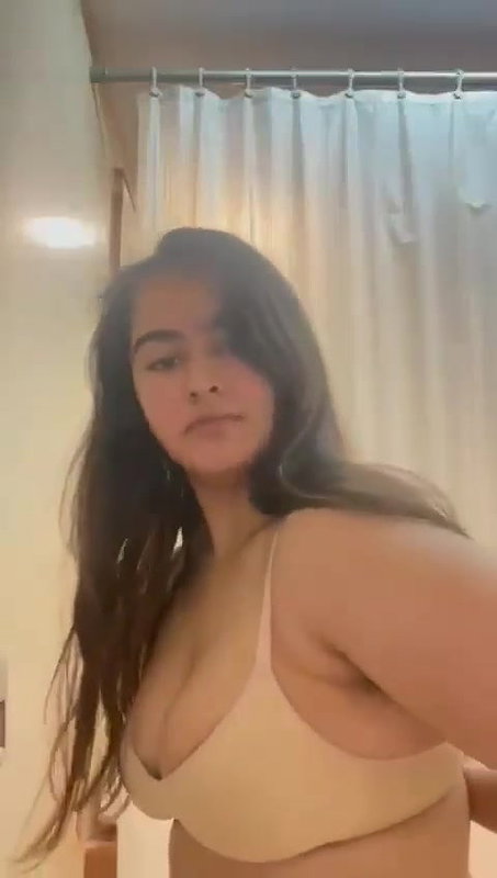 cute girl removing bra and topless new sex MMS